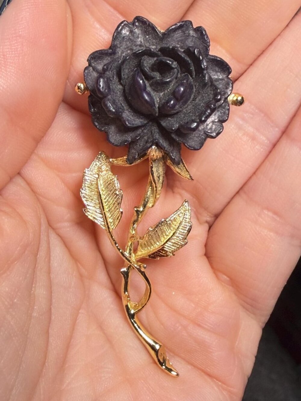 GERRYS Vintage Black Rose Brooch Gold Tone Flower Pin 3D Rose 2.75"